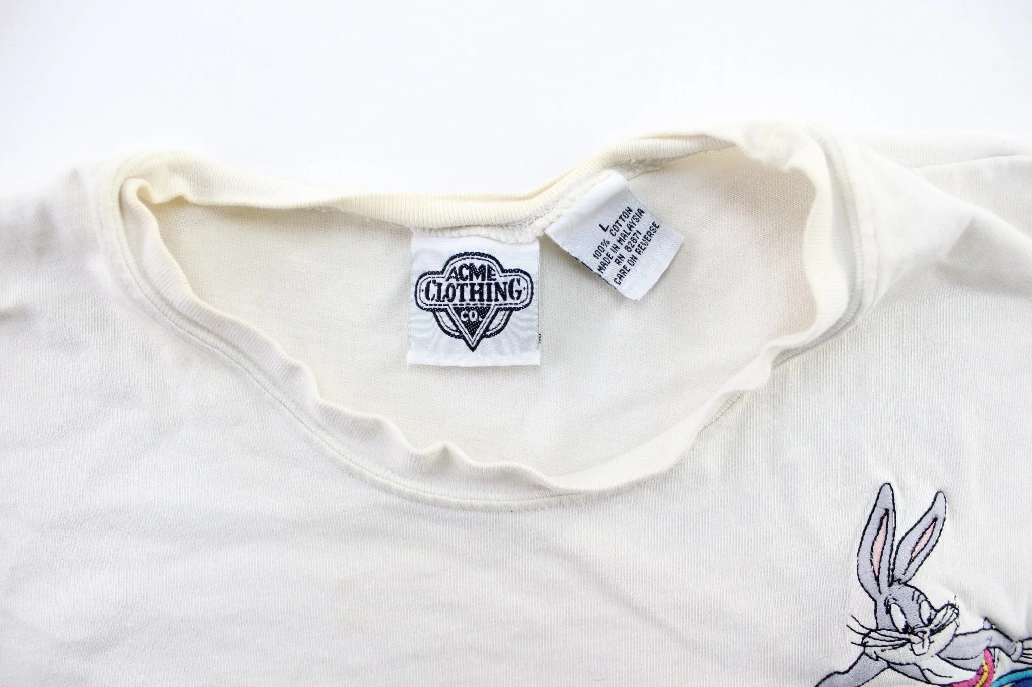 1995 Warner Bros Embroidered Bugs Bunny Surfing T-Shirt