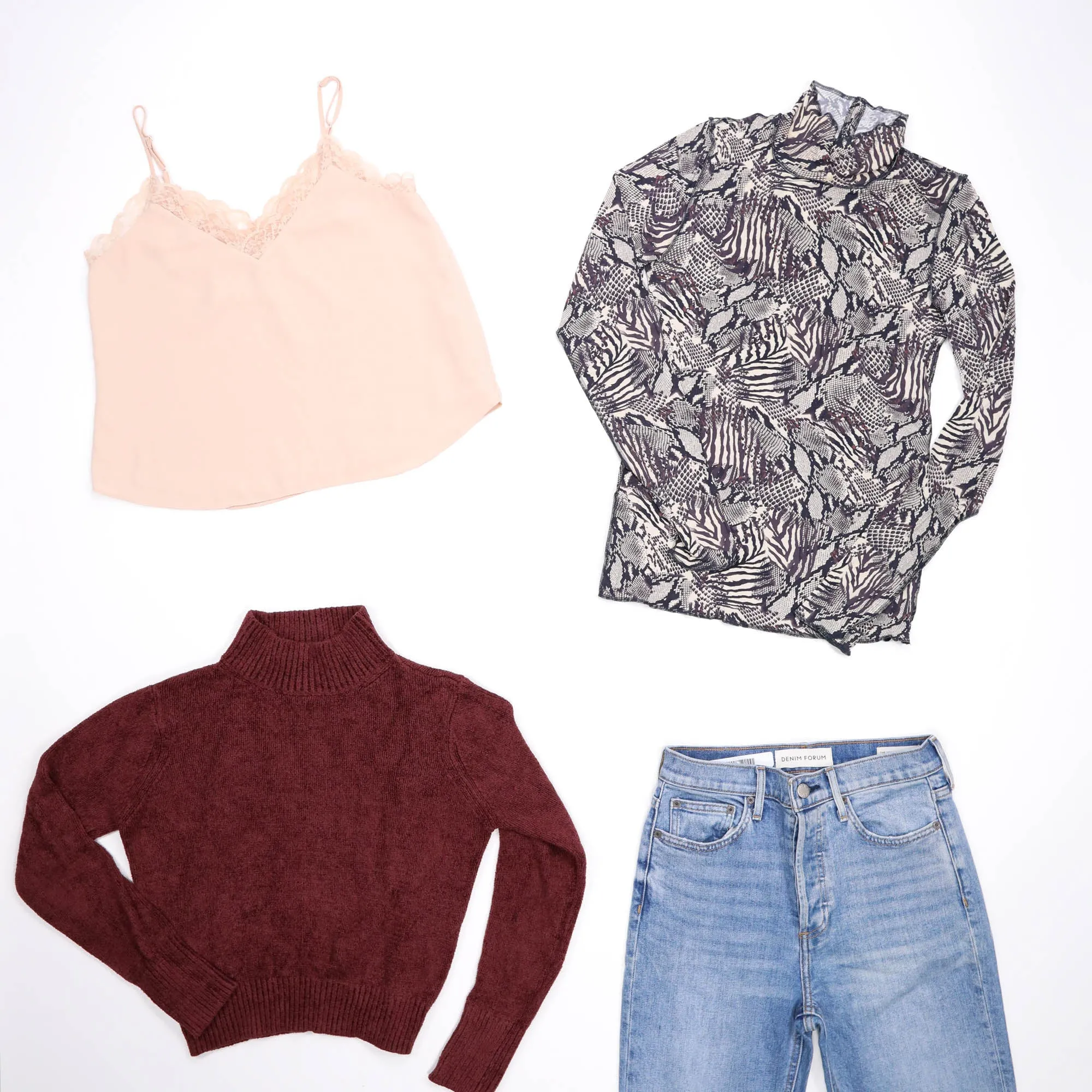 Aritzia Women's Secondhand Wholesale Clothing